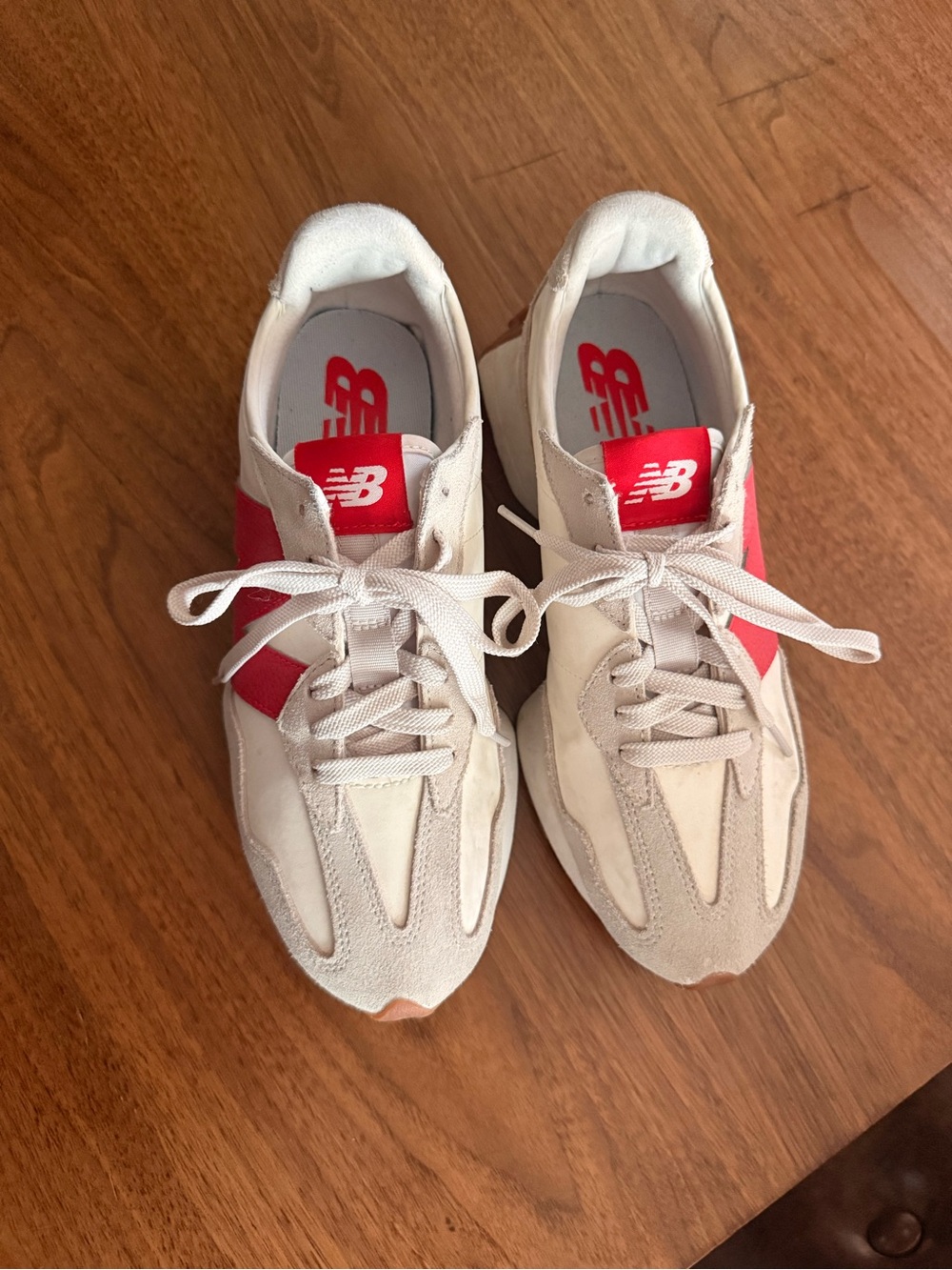 Women’s New Balance 327 Moonbeam / True Red Size 9 - Picture 2 of 7